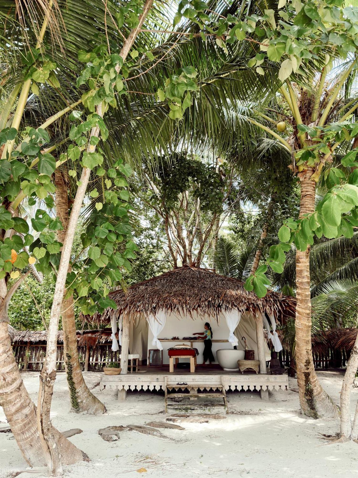 Aloita Resort Mentawai Tua Pejat Екстер'єр фото