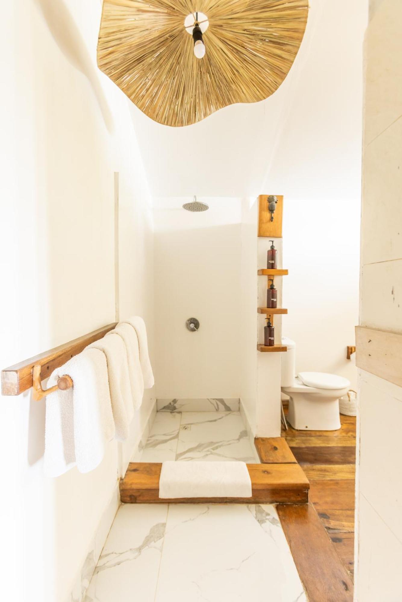 Aloita Resort Mentawai Tua Pejat Екстер'єр фото